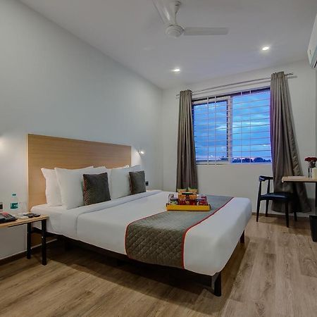 Super Townhouse Global Village Tech Park Near Kengeri Bus Terminal Metro Station Bangalore Eksteriør billede
