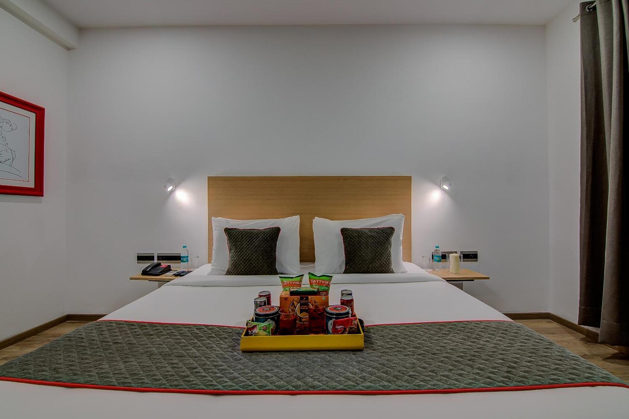 Super Townhouse Global Village Tech Park Near Kengeri Bus Terminal Metro Station Bangalore Eksteriør billede