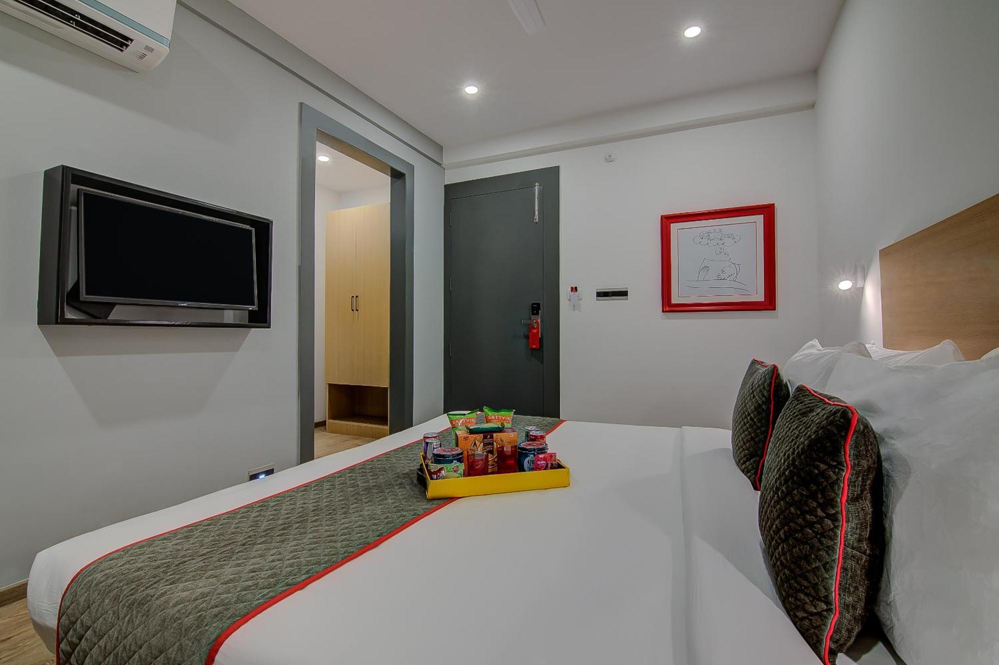 Super Townhouse Global Village Tech Park Near Kengeri Bus Terminal Metro Station Bangalore Eksteriør billede