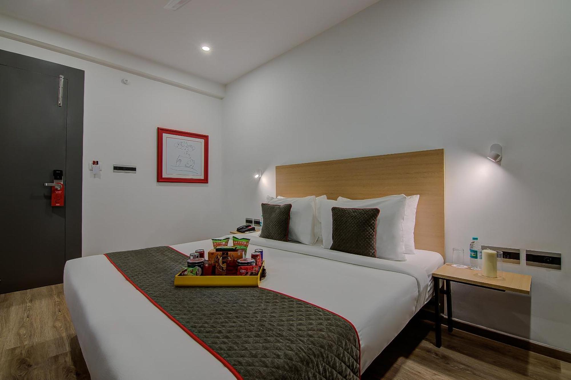 Super Townhouse Global Village Tech Park Near Kengeri Bus Terminal Metro Station Bangalore Eksteriør billede